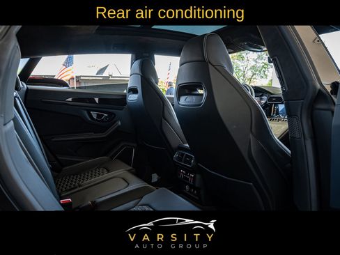 Used 2022 Lamborghini Urus image 19