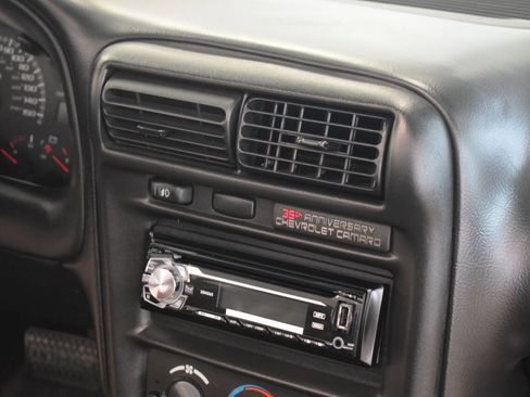 Used 2002 Chevrolet Camaro Z28 RWD image 53