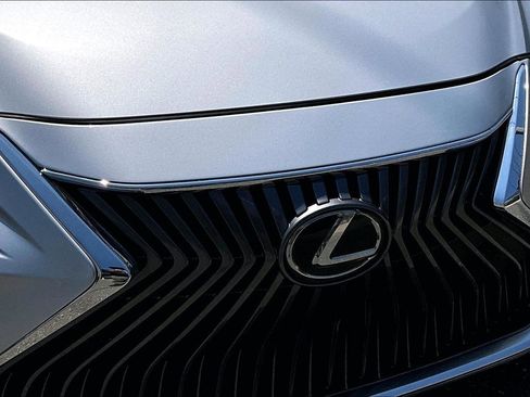 Used 2019 Lexus ES 350 w/ Accessory Package FWD image 33