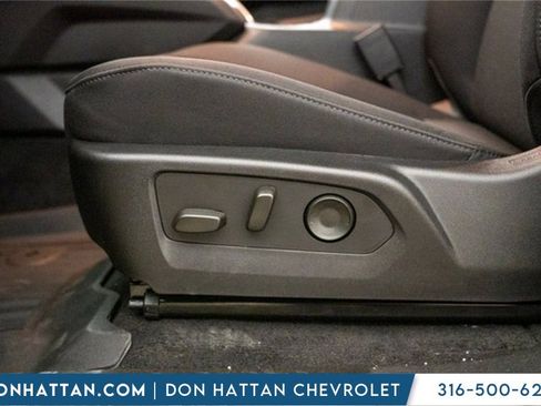 New 2026 Chevrolet Colorado W/T image 21