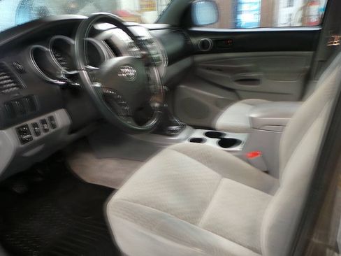 Used 2009 Toyota Tacoma 4x4 Access Cab image 13