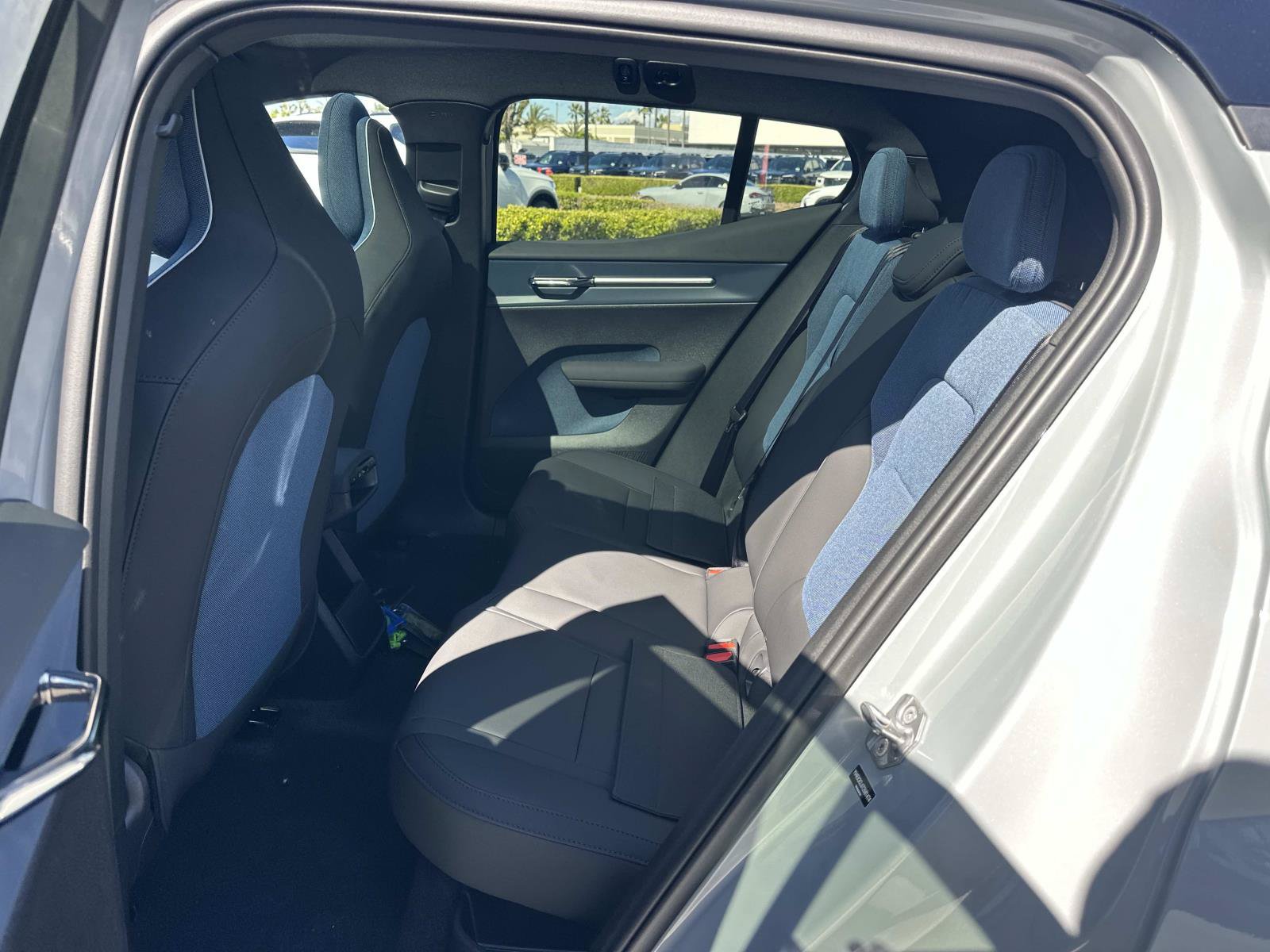 New 2026 Volvo EX30 Cross Country Ultra AWD/4WD image 16