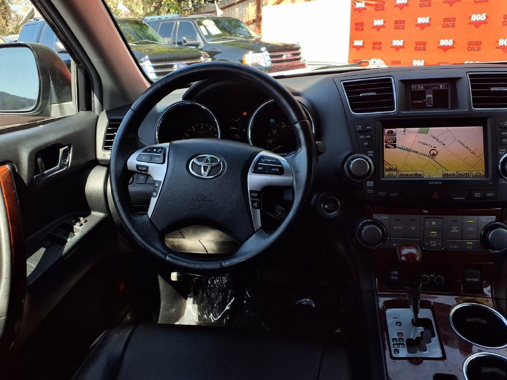 Used 2011 Toyota Highlander Limited w/ Tow Pkg AWD/4WD image 23