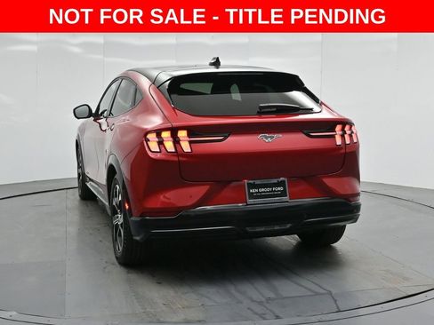 Certified 2023 Ford Mustang Mach-E Premium image 31
