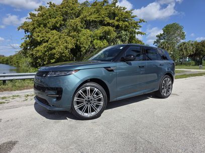 New 2026 Land Rover Range Rover Sport Dynamic SE