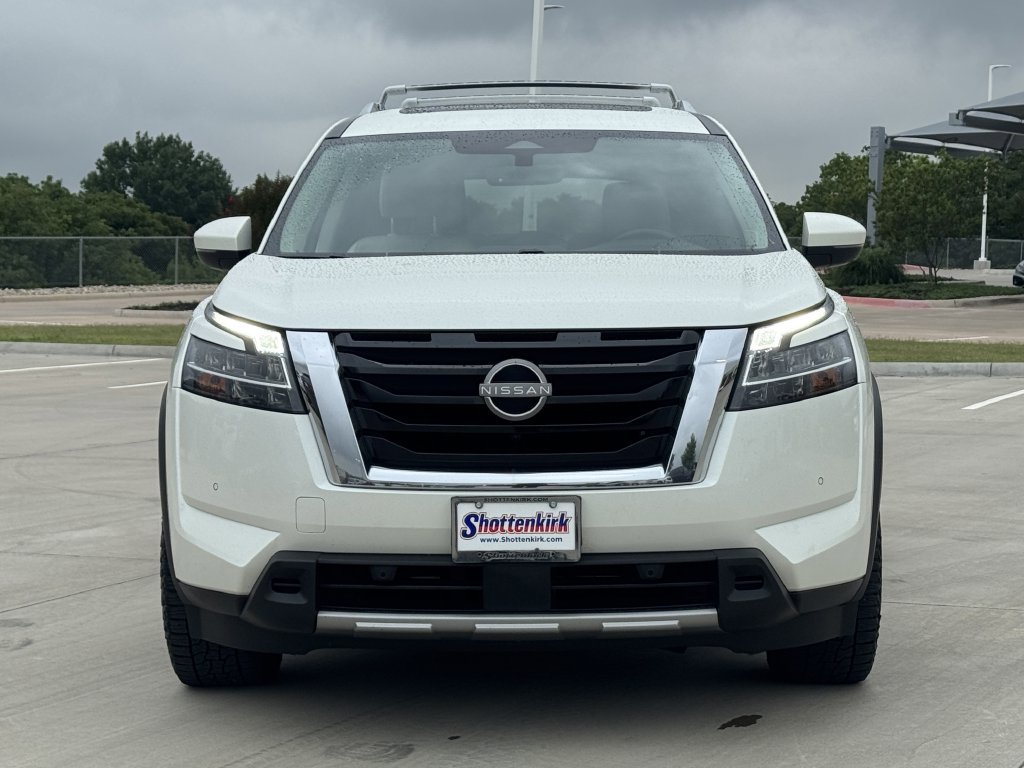 Used 2023 Nissan Pathfinder SL w/ SL Premium Package AWD/4WD image 7