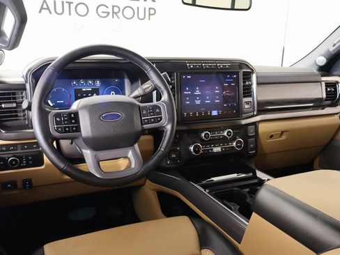 Used 2024 Ford F250 Lariat w/ Lariat Ultimate Package image 2