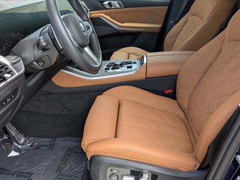 Used 2026 BMW X5 xDrive50e w/ M Sport Package AWD/4WD image 17