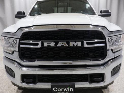 Certified 2022 RAM 2500 Tradesman AWD/4WD image 9