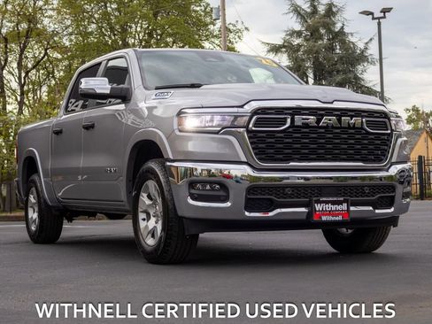 Used 2025 RAM 1500 Big Horn image 2