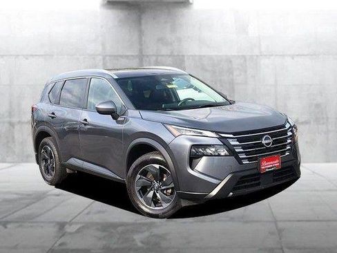 Certified 2024 Nissan Rogue SV w/ SV Premium Package AWD/4WD image 2