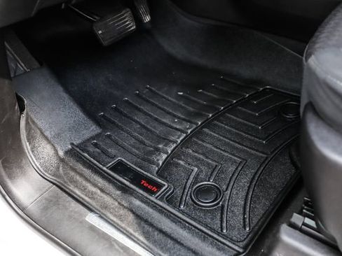 Used 2020 GMC Sierra 1500 Elevation w/ Elevation Value Package AWD/4WD image 41