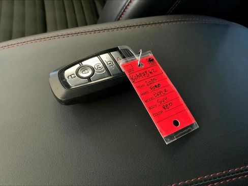 Used 2025 Ford Explorer ST-Line w/ Premium Package RWD image 14