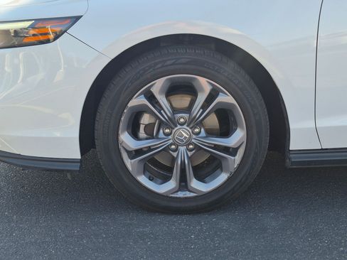 Certified 2023 Honda Accord EX image 13