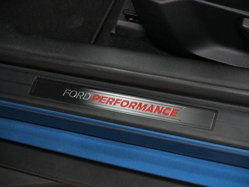 Used 2020 Ford Mustang Shelby GT500 w/ Carbon Fibre Track Pack RWD image 30