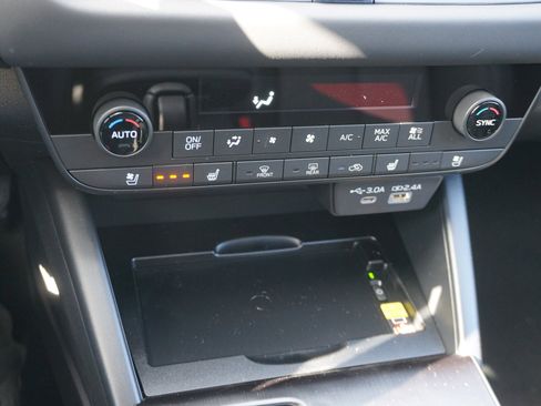 New 2026 Subaru Outback Touring XT image 13