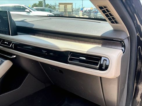Used 2021 Lincoln Aviator Reserve w/ Equipment Group 208A AWD/4WD image 19