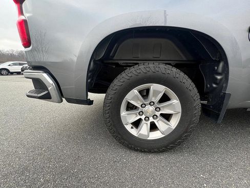 Used 2021 Chevrolet Silverado 1500 LT image 13