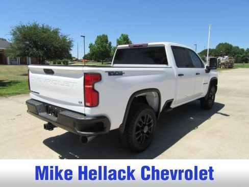 New 2026 Chevrolet Silverado 2500 LT w/ Trail Boss Package AWD/4WD image 7