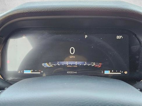 Used 2023 Jeep Grand Cherokee Altitude AWD/4WD image 11