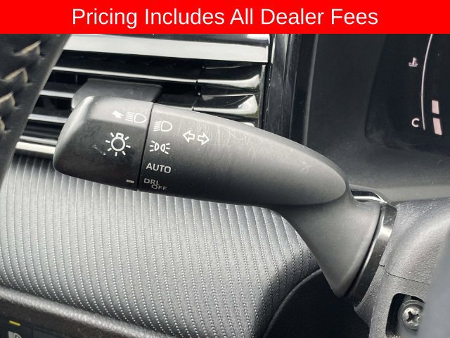 Used 2025 Toyota Camry SE FWD image 22