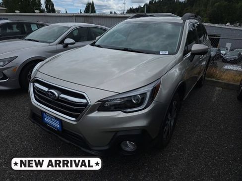 Used 2018 Subaru Outback 2.5i Limited AWD/4WD image 1