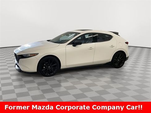 Used 2025 MAZDA MAZDA3 Hatchback w/ Appearance Package image 5