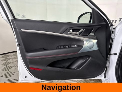 Used 2024 Genesis G70 2.5T w/ Sport Prestige Package RWD image 11
