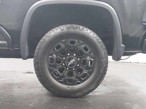 Used 2024 Chevrolet Silverado 3500 High Country w/ High Country Premium Package image 45