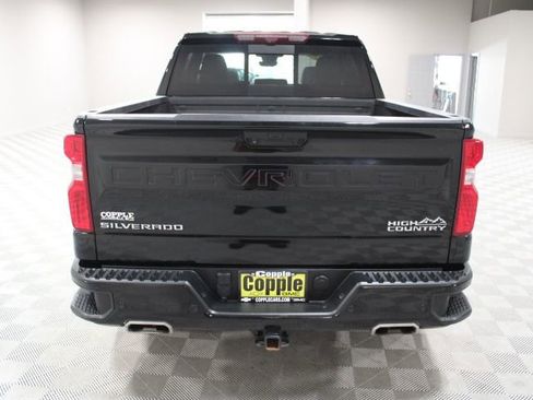 Used 2023 Chevrolet Silverado 1500 High Country w/ High Country Premium Package AWD/4WD image 11
