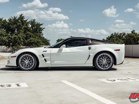 Used 2011 Chevrolet Corvette ZR1 w/ Preferred Equipment Group RWD image 48