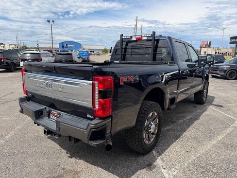 Used 2023 Ford F250 King Ranch w/ FX4 Off-Road Package AWD/4WD image 5
