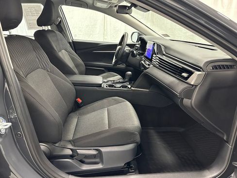 Used 2026 Toyota Camry LE FWD image 61