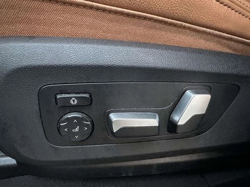 Used 2021 BMW X5 xDrive40i w/ Premium Package image 20