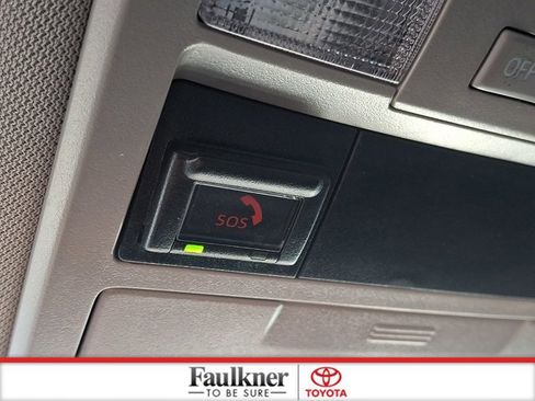 Certified 2021 Toyota Tacoma SR5 image 24