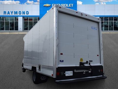 New 2025 Chevrolet Express 3500 Work Van w/ Power Convenience Package image 5