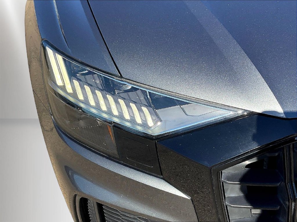 Used 2023 Audi SQ8 Prestige AWD/4WD image 32
