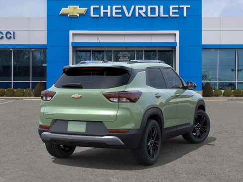 Used 2026 Chevrolet TrailBlazer LT w/ Midnight Edition FWD image 4