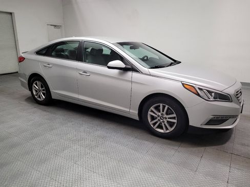 Used 2015 Hyundai Sonata SE FWD image 11