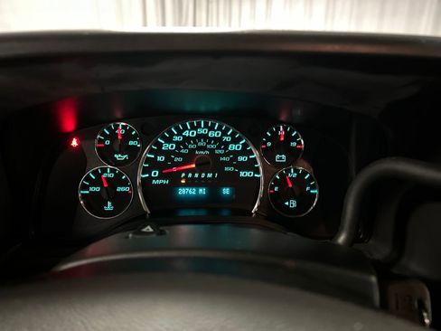 Used 2017 Chevrolet Express 2500 LS image 15