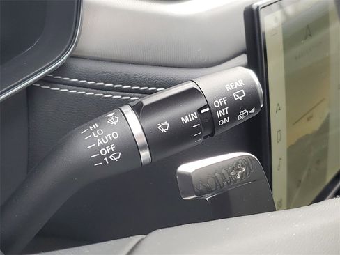 New 2026 Jaguar F-PACE R-Dynamic S image 20