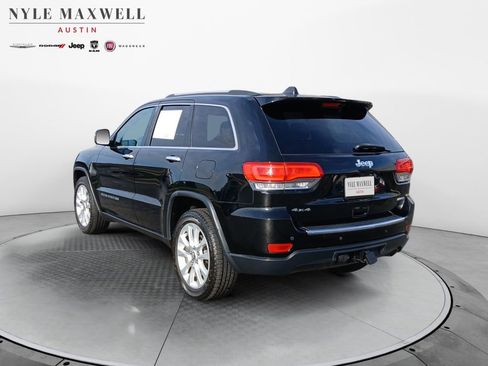 Used 2017 Jeep Grand Cherokee Limited w/ Trailer Tow Group IV AWD/4WD image 14