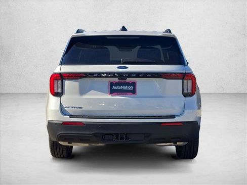 New 2026 Ford Explorer Active image 8