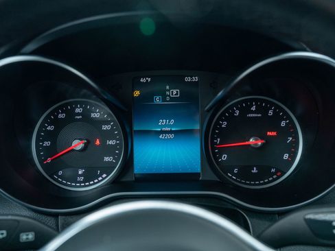 Used 2020 Mercedes-Benz GLC 300 GLC 300 image 22