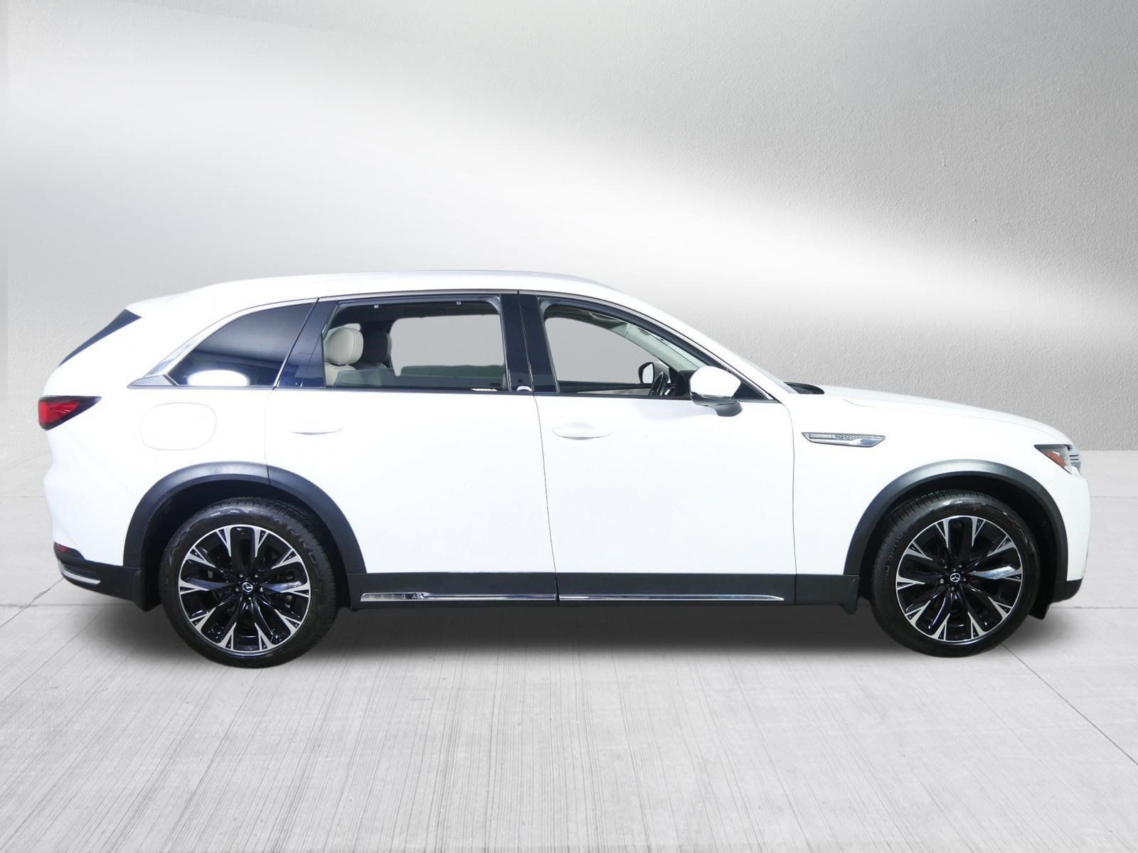 Used 2024 MAZDA CX-90 Plug-In Hybrid w/ Premium Pkg AWD/4WD image 8