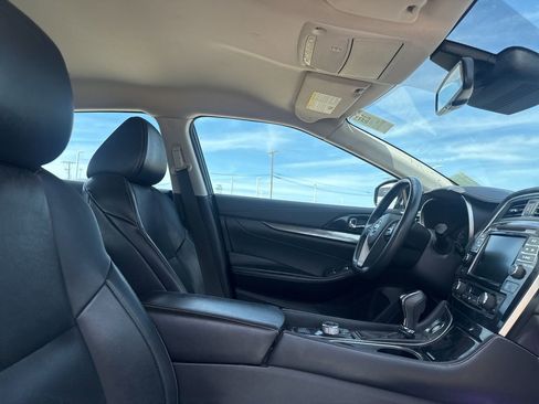 Certified 2021 Nissan Maxima 3.5 SV w/ Floor Mat Group image 29