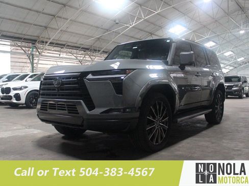 Used 2024 Lexus GX 550 w/ Accessory Package (2T) AWD/4WD image 1