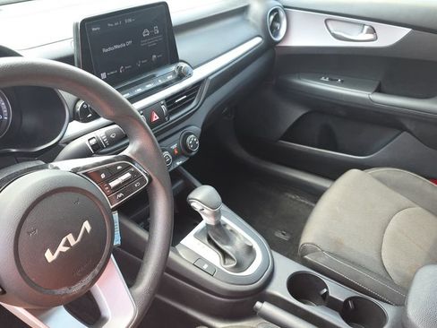 Used 2024 Kia Forte LXS FWD image 20