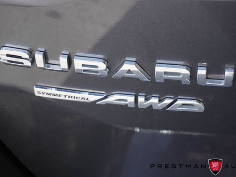 Used 2025 Subaru Outback Premium AWD/4WD image 14