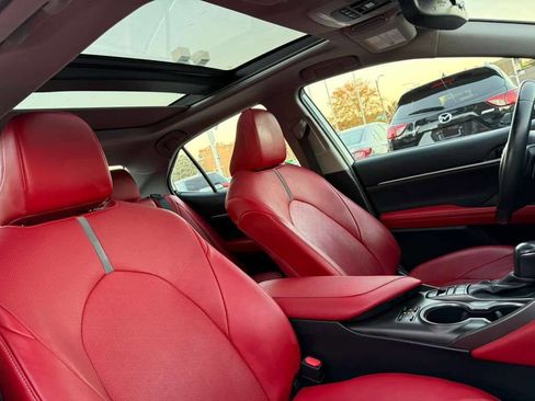 Used 2021 Toyota Camry XSE w/ Navigation Package image 21